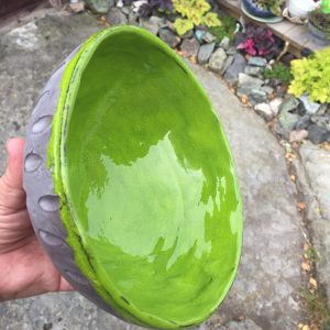Limegrønn bolle.
